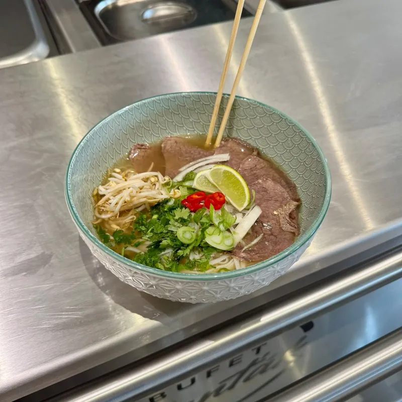 Pho – vietnamská hovězí polévka
